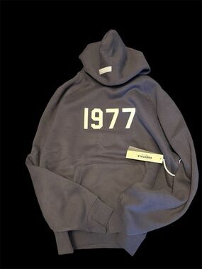 ESSENTIALS Men’s MD “1977”Oversized Hoodie Sweatshirt